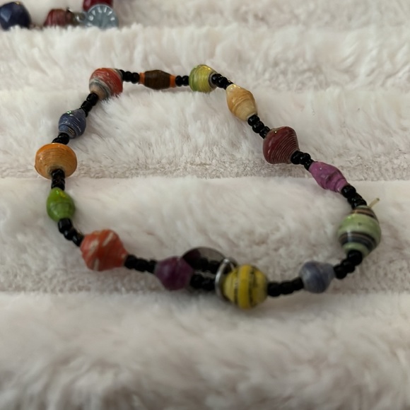 2 bracelets - Picture 8 of 8